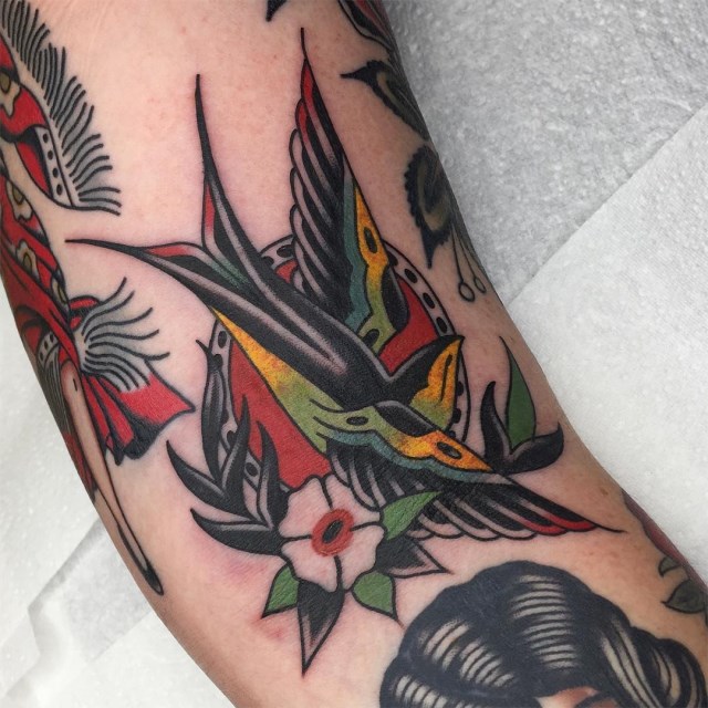Tattoo Floral Traditional